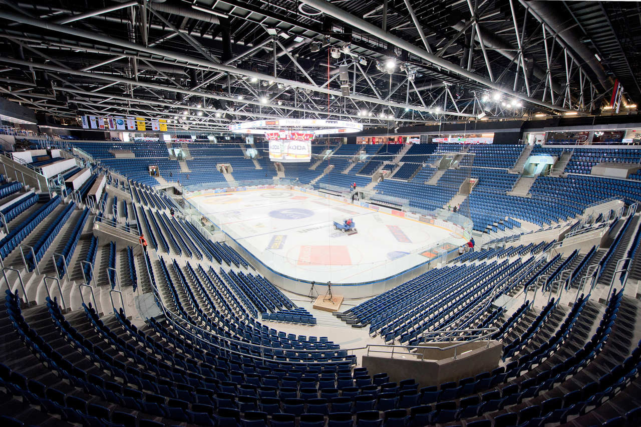 May 11, 2017 cannot get here fast enough. Vanessa-Mae's appearance here at Ondreg Nepela Arena will be memorable for sure!